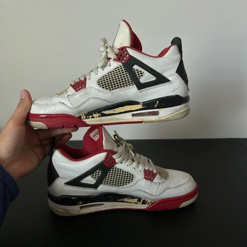 Nike Air Jordan 4 Fire Red Sneakers Mens Size 9.5 2012 Retro Shoes 308497-110